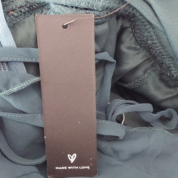 Lulu's Never a Dull Moment Emerald Green Tie-Strap Pleated Midi Dress Siize XS - Picture 6 of 9